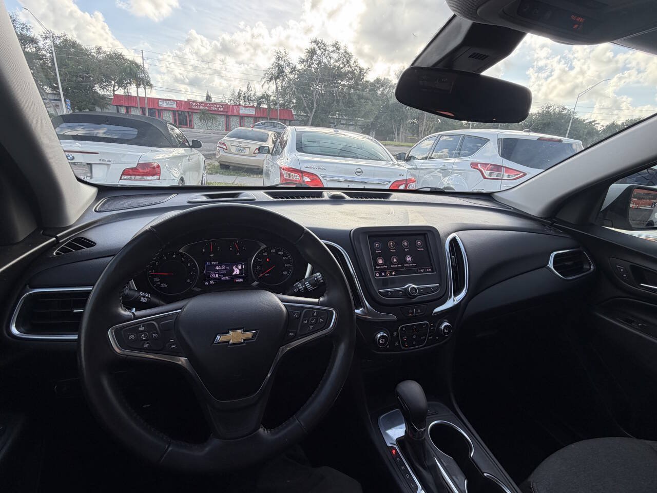 Used 2022 Chevrolet Equinox LT FWD image 14