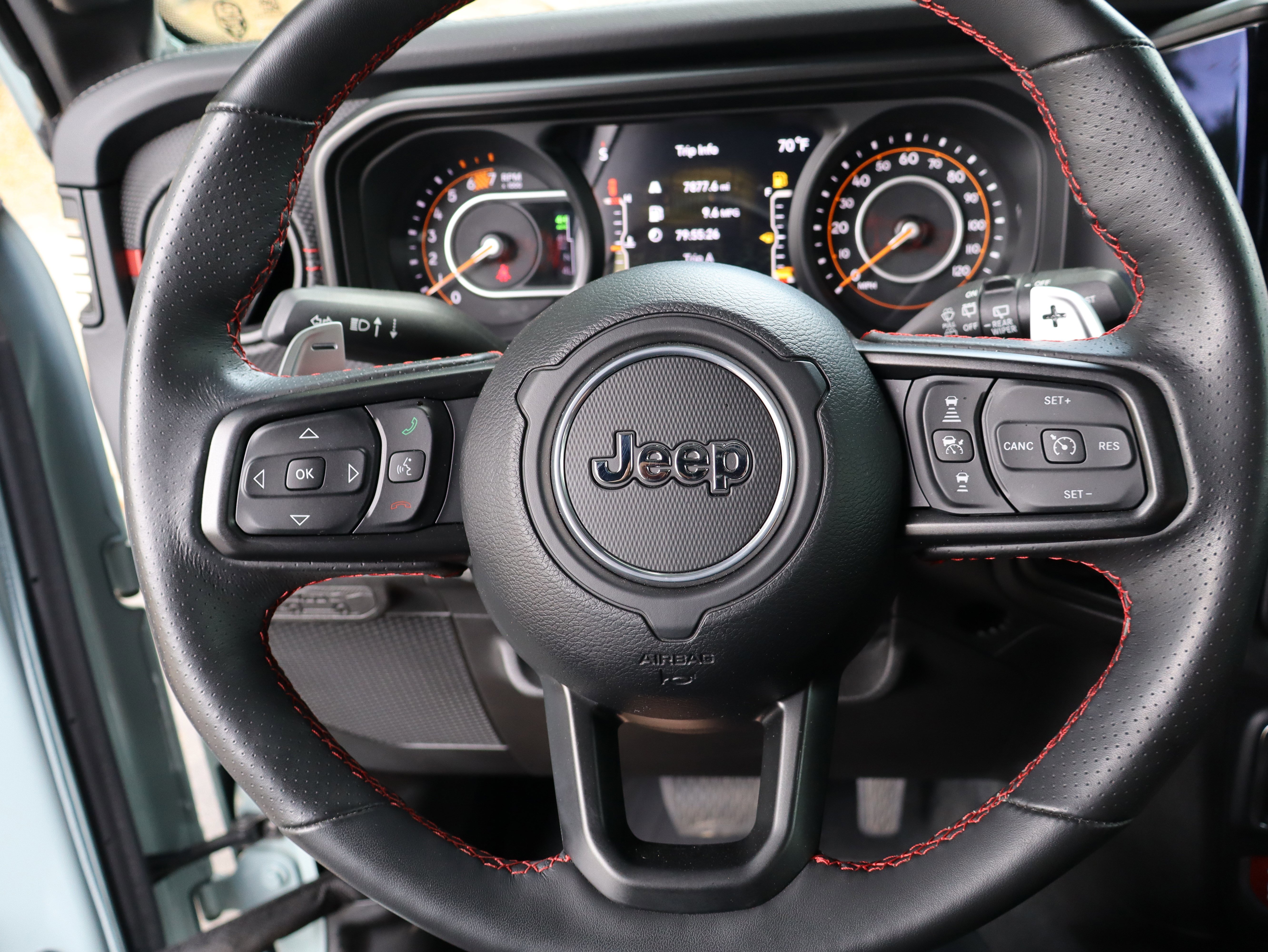 Used 2024 Jeep Wrangler Unlimited Rubicon 392 AWD/4WD image 29