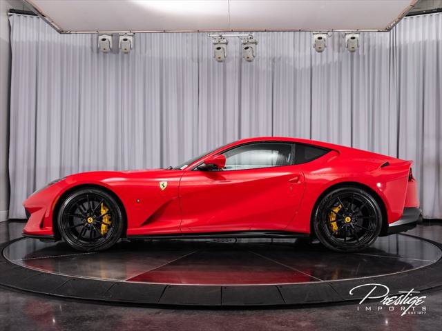 Used 2020 Ferrari 812 Superfast RWD image 8