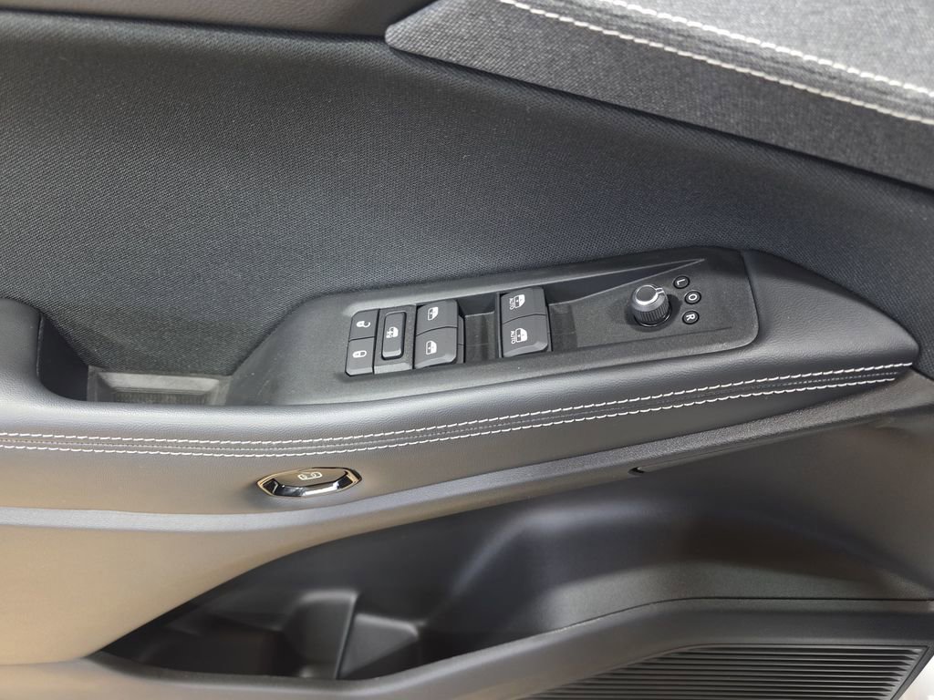 New 2026 Jeep Cherokee Laredo image 10