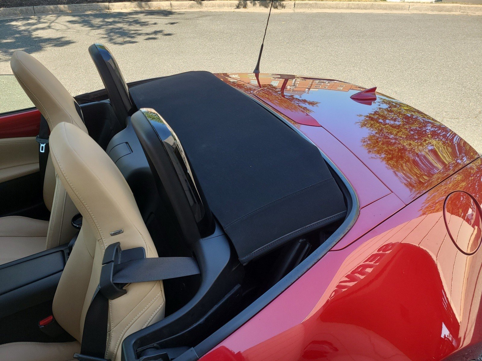 Used 2016 MAZDA MX-5 Miata Grand Touring RWD image 32