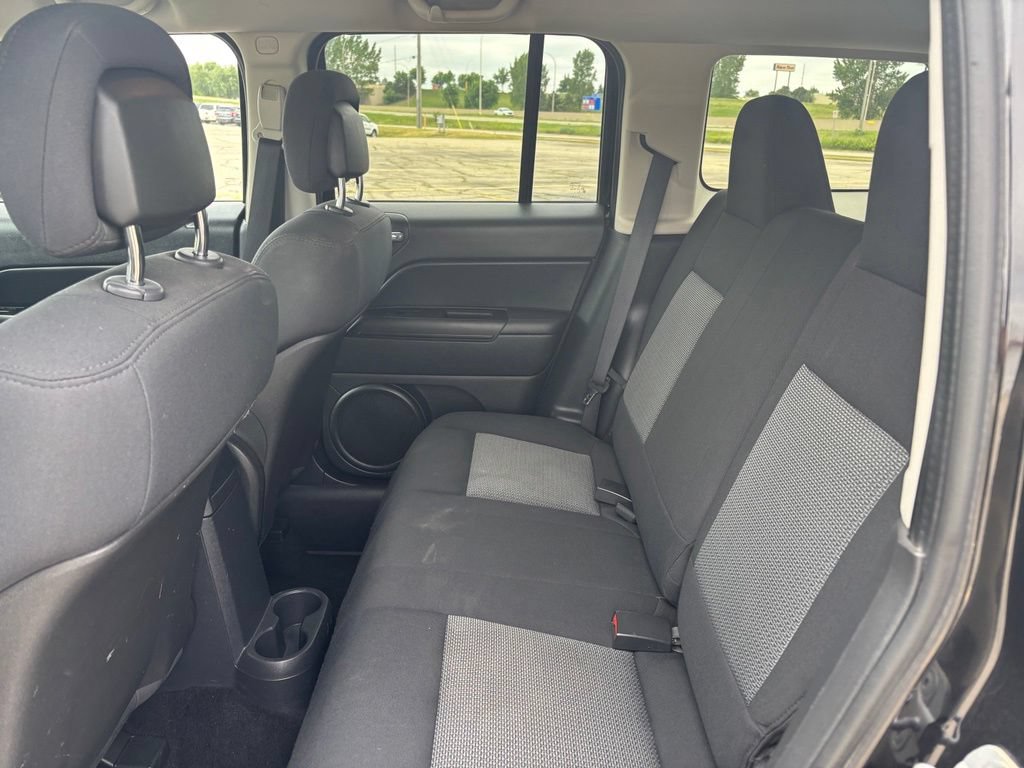 Used 2010 Jeep Patriot Sport AWD/4WD image 14