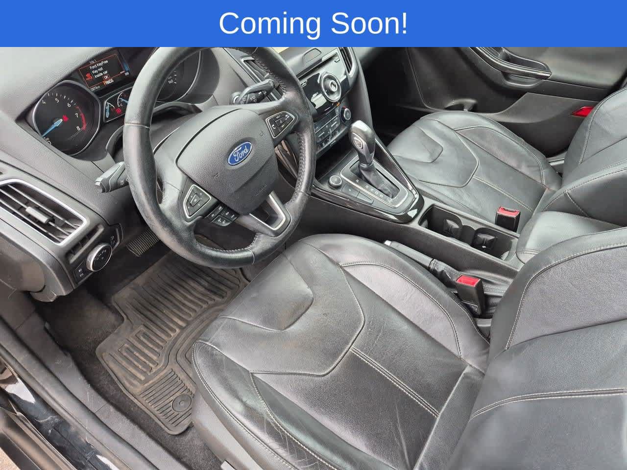 Used 2015 Ford Focus Titanium w/ Titanium Technology Package FWD image 2