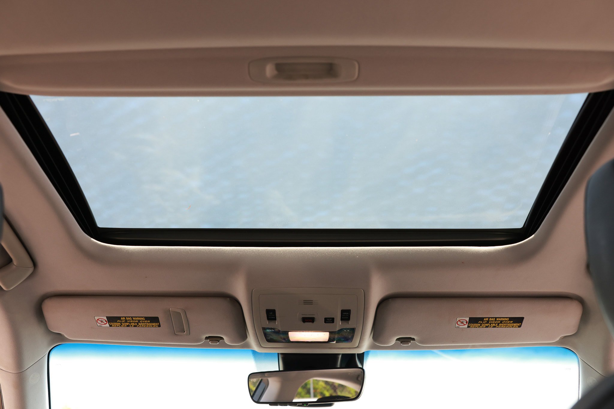 Used 2016 Lexus ES 350 w/ Luxury Package w/Wood Trim FWD image 27