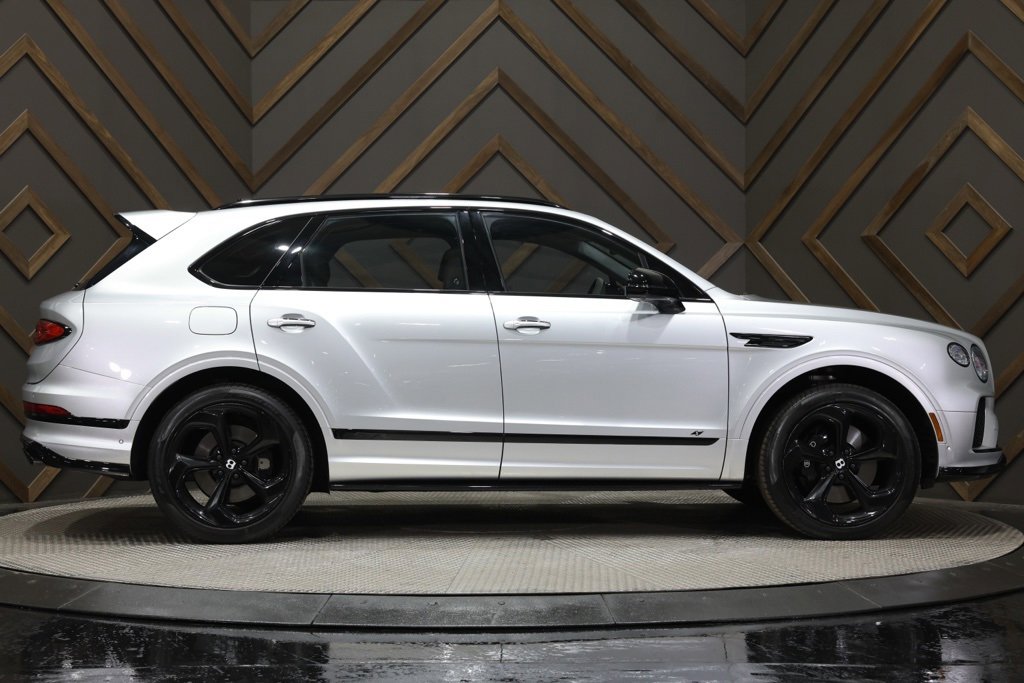 Used 2022 Bentley Bentayga S V8 image 12