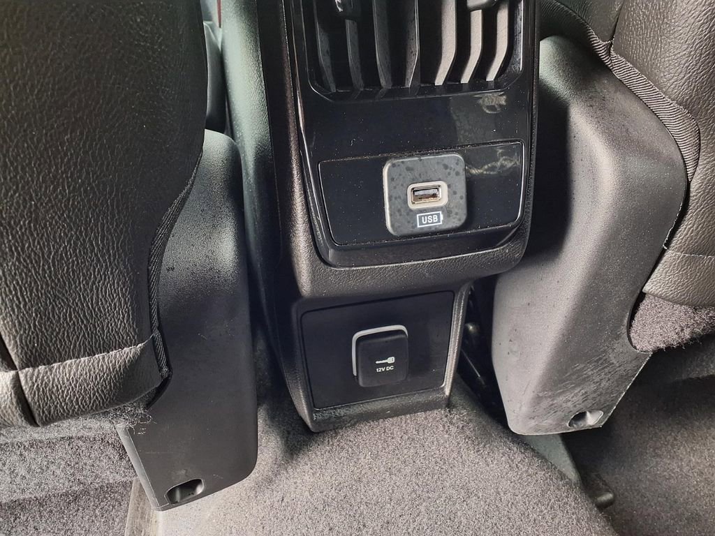 Used 2025 Jeep Compass Limited image 23