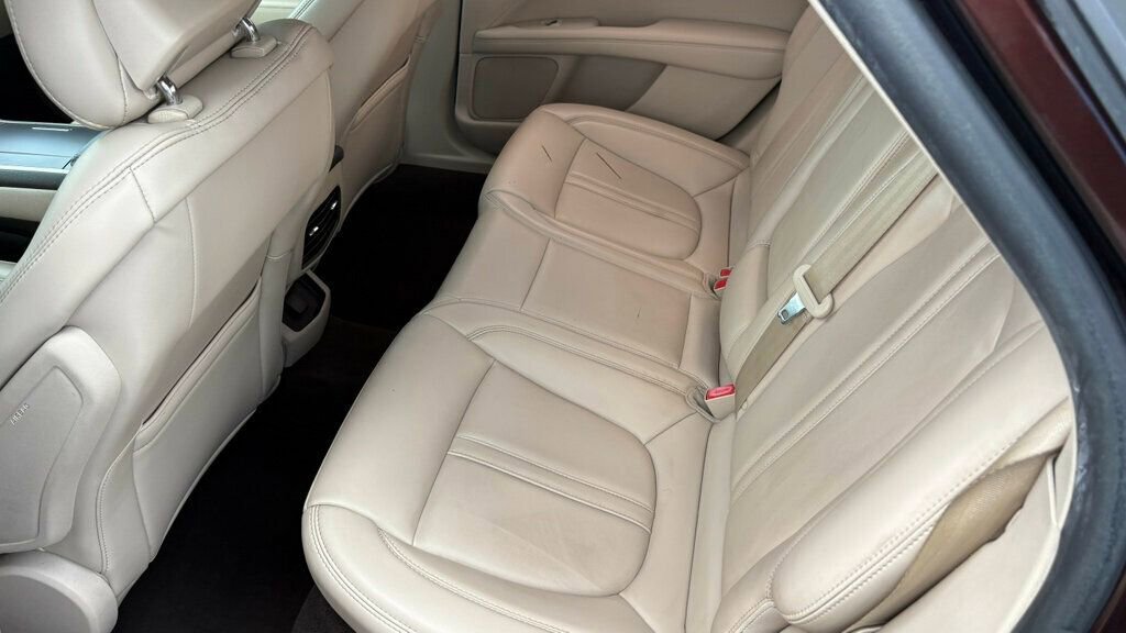 Used 2019 Lincoln MKZ Premiere image 7