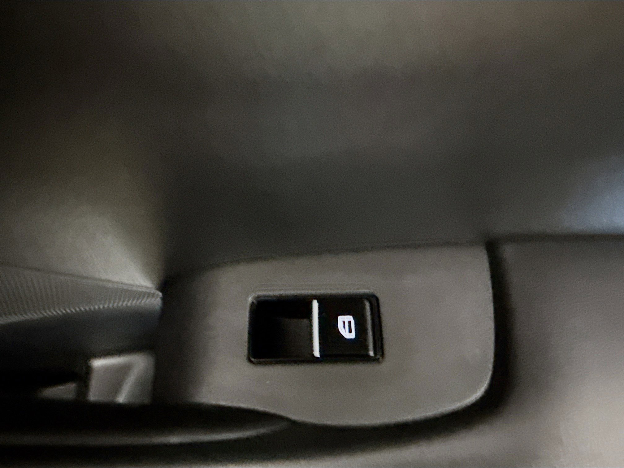 Used 2020 MAZDA MAZDA3 Sedan w/ Select Package image 31