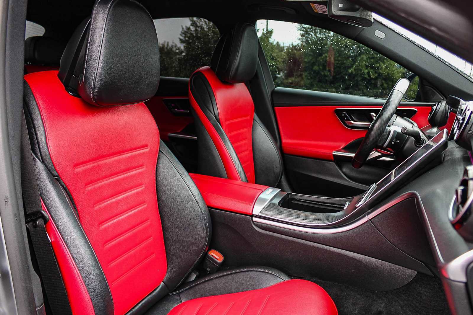 Used 2023 Mercedes-Benz C 300 Sedan image 15