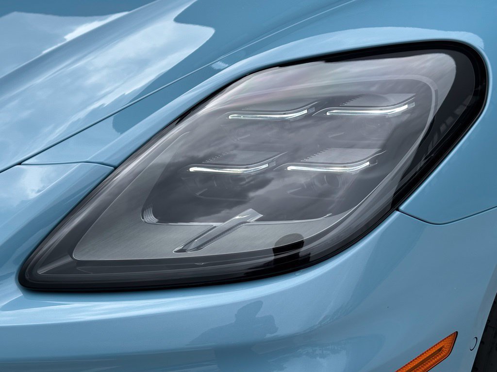 Certified 2026 Porsche Panamera 4 E-Hybrid AWD/4WD image 13
