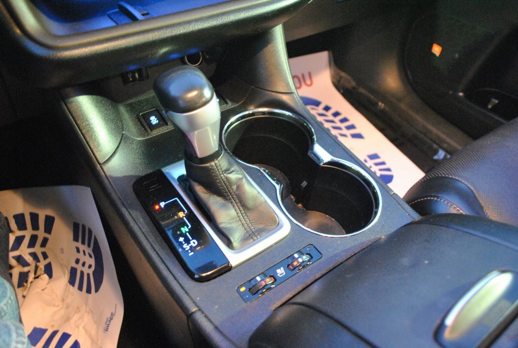 Used 2014 Toyota Highlander Limited image 29