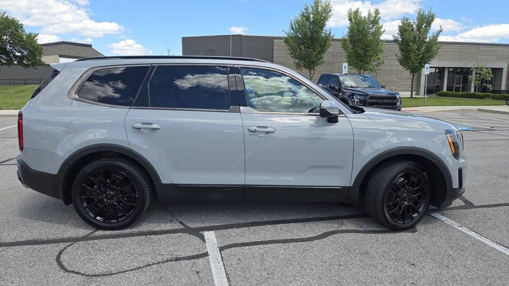Used 2021 Kia Telluride EX w/ EX Premium Package AWD/4WD image 9