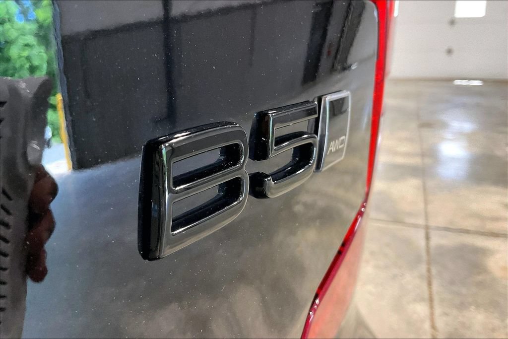 Certified 2024 Volvo S60 B5 Plus w/ Climate Package AWD/4WD image 24