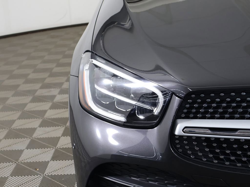 Used 2022 Mercedes-Benz GLC 300 4MATIC w/ AMG Line image 12