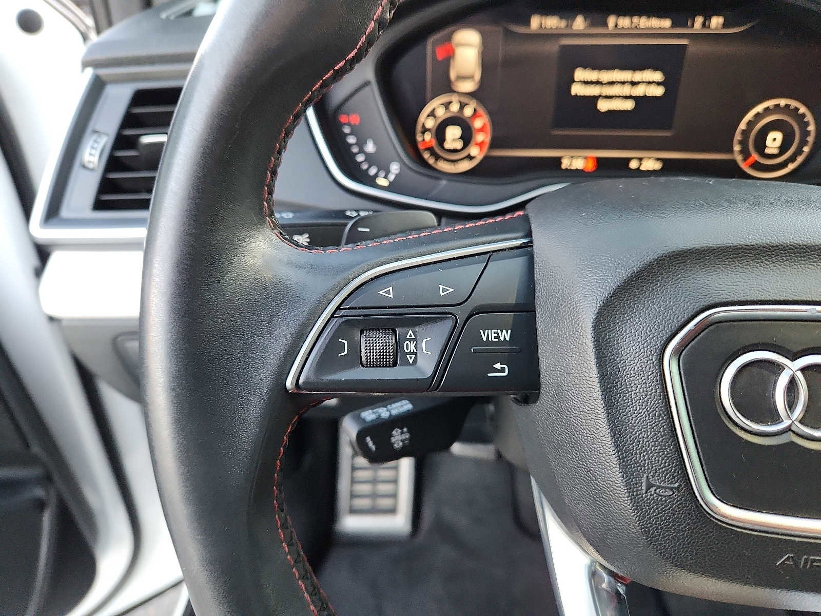 Used 2020 Audi SQ5 Premium Plus w/ Premium Plus Package image 20