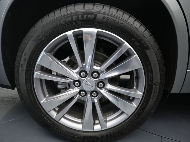 Used 2025 Cadillac XT6 Premium Luxury image 9