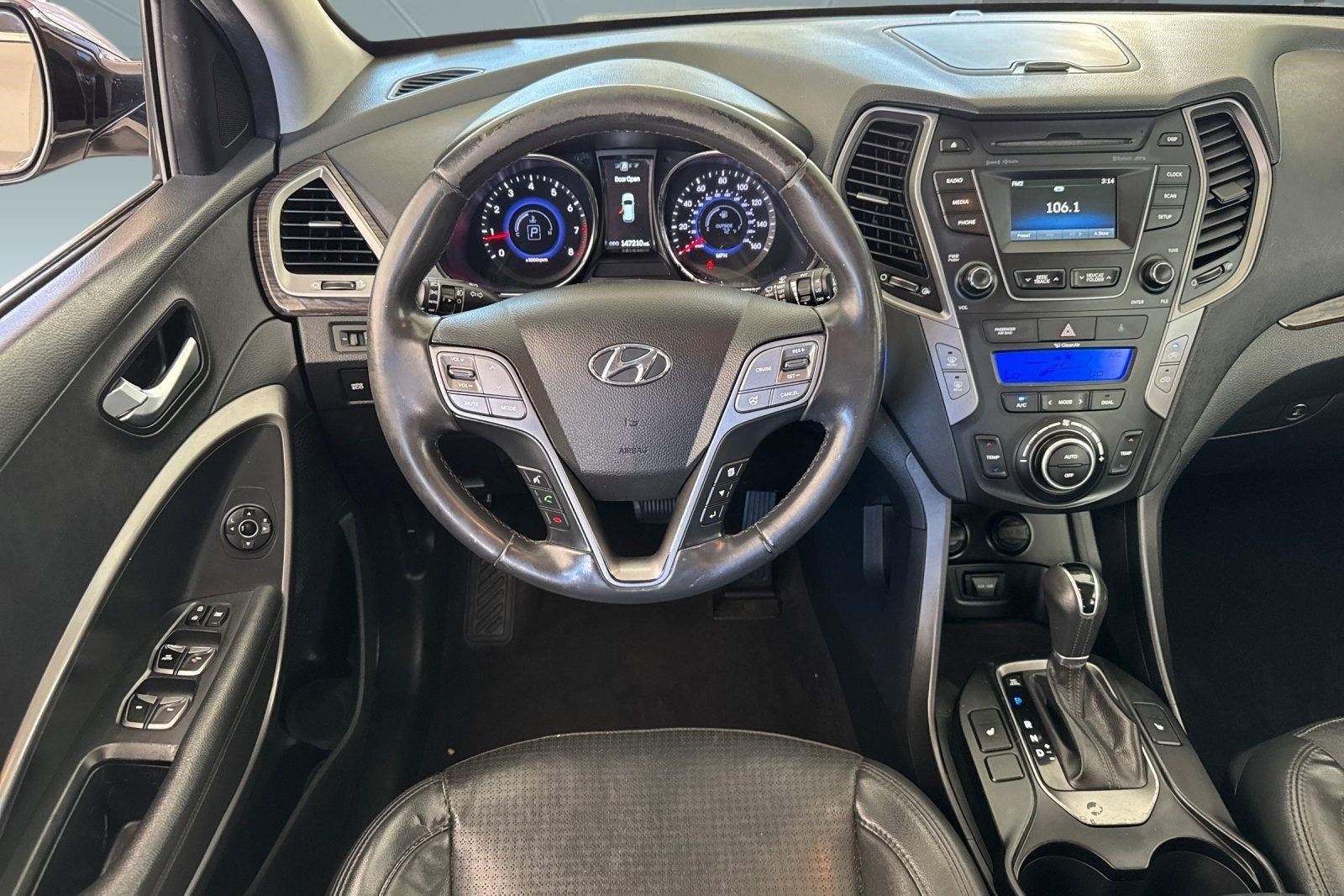Used 2013 Hyundai Santa Fe Sport 2.0T AWD/4WD image 30