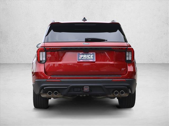 Used 2025 Ford Explorer ST AWD/4WD image 6
