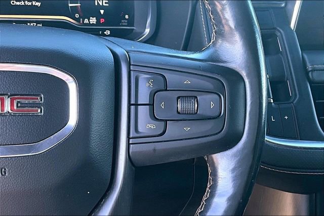 Used 2022 GMC Yukon XL AT4 w/ AT4 Premium Plus Package AWD/4WD image 12