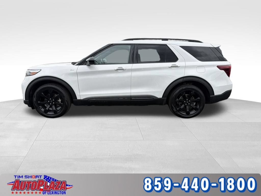 Used 2023 Ford Explorer ST-Line w/ Class IV Trailer Tow Package AWD/4WD image 3