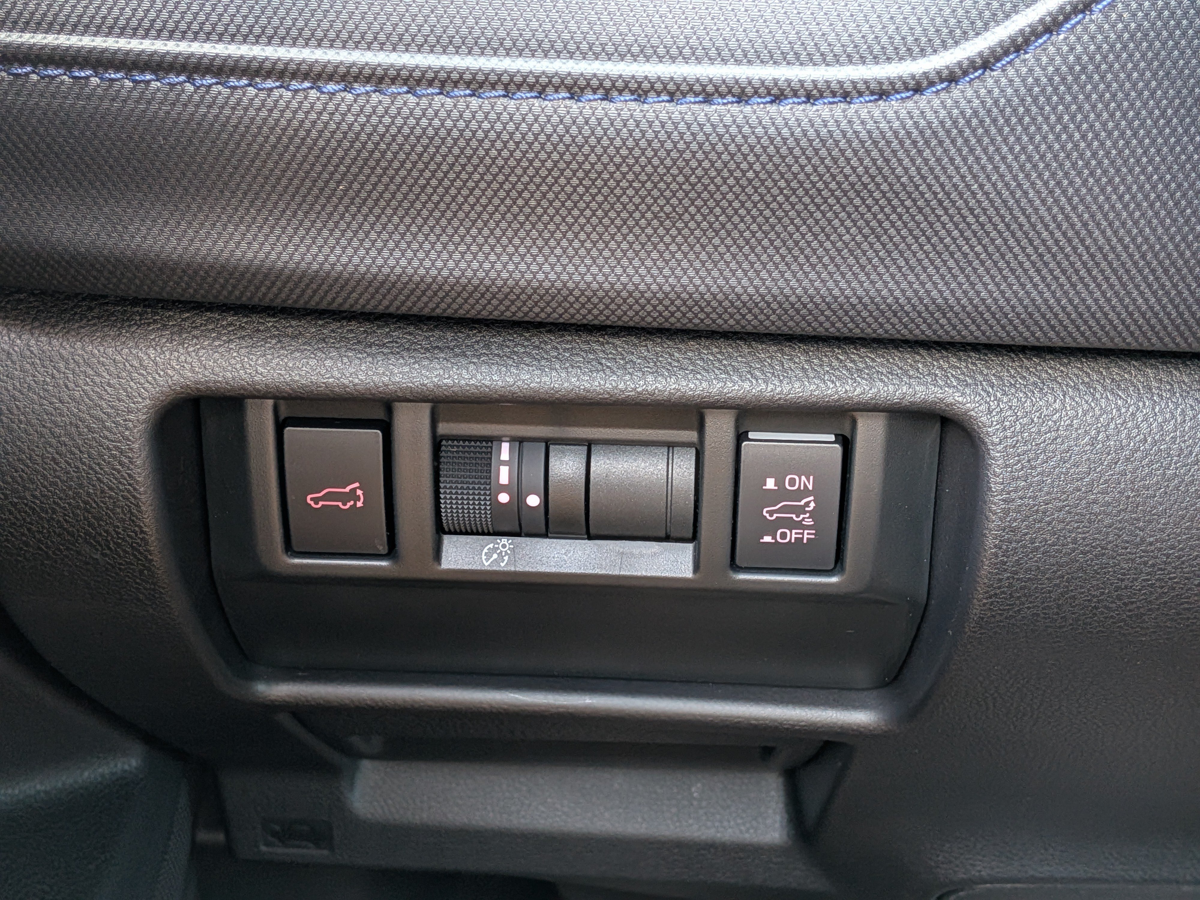 Used 2026 Subaru Forester Premium AWD/4WD image 25
