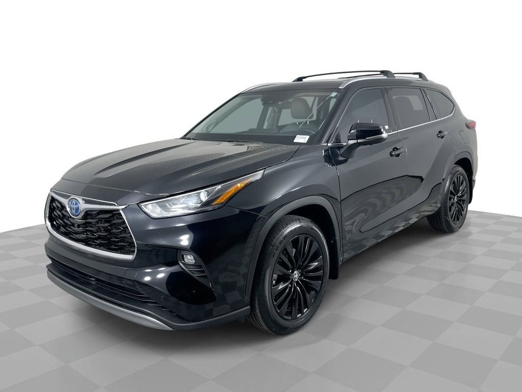 Used 2024 Toyota Highlander Platinum