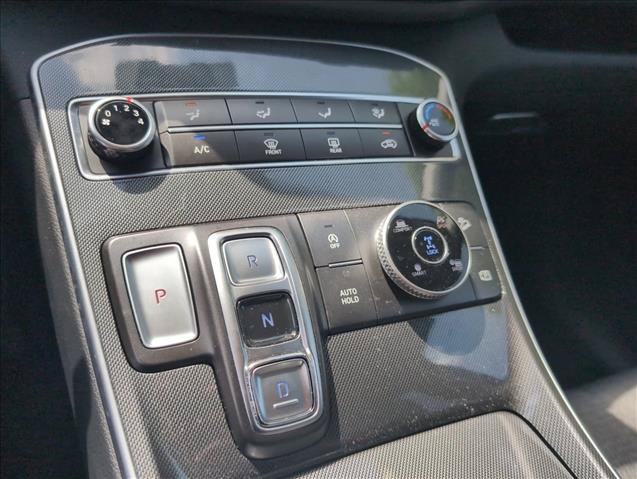 Certified 2023 Hyundai Santa Fe SE AWD/4WD image 13