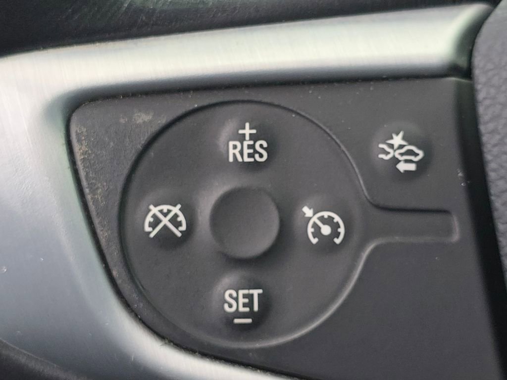 Used 2021 GMC Terrain SLE w/ Driver Convenience Package image 10