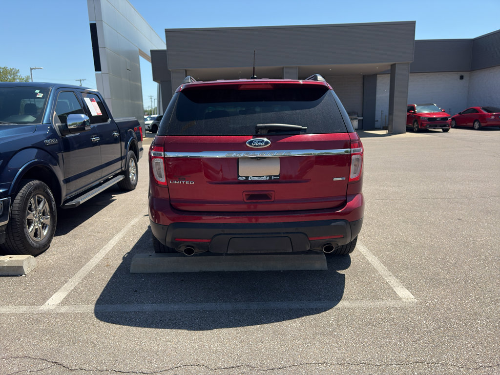 Used 2014 Ford Explorer Limited w/ Equipment Group 301A AWD/4WD image 7