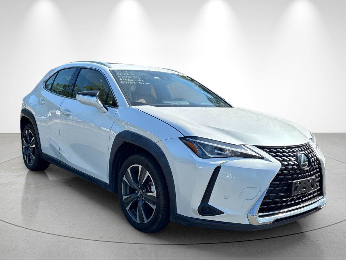 Used 2021 Lexus UX 200 w/ Premium Package FWD image 7
