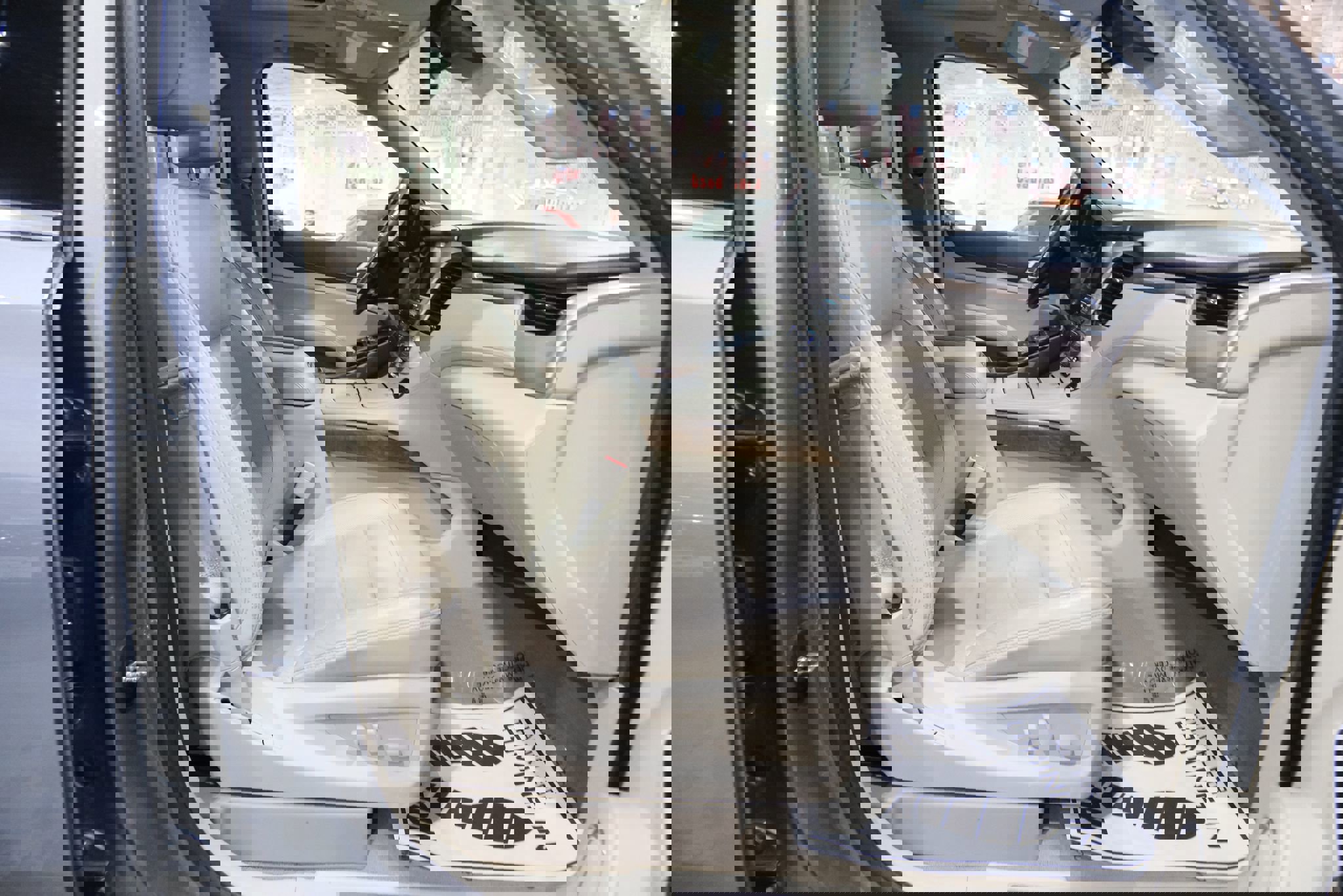 Used 2019 GMC Yukon XL Denali w/ Denali Ultimate Package image 35