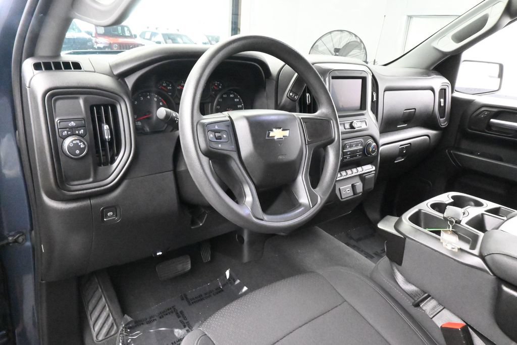 Used 2022 Chevrolet Silverado 1500 Custom RWD image 11