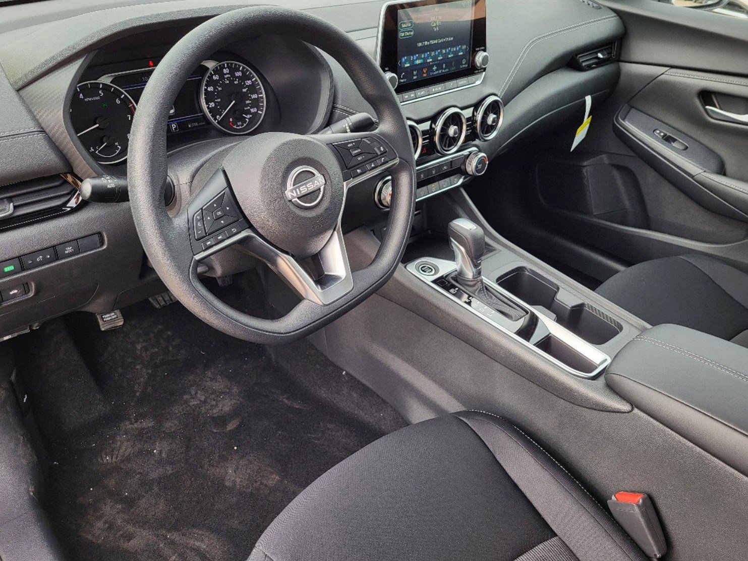 New 2025 Nissan Sentra SV w/ Trunk Package image 11