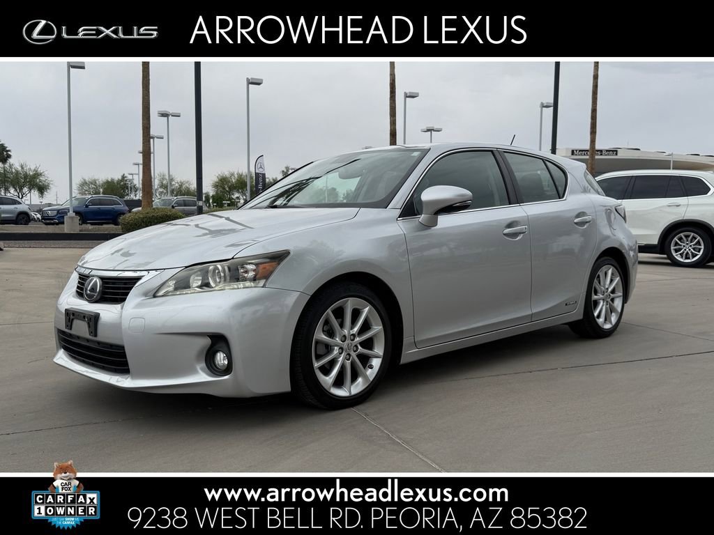 Used 2013 Lexus CT 200h w/ Premium Pkg image 1
