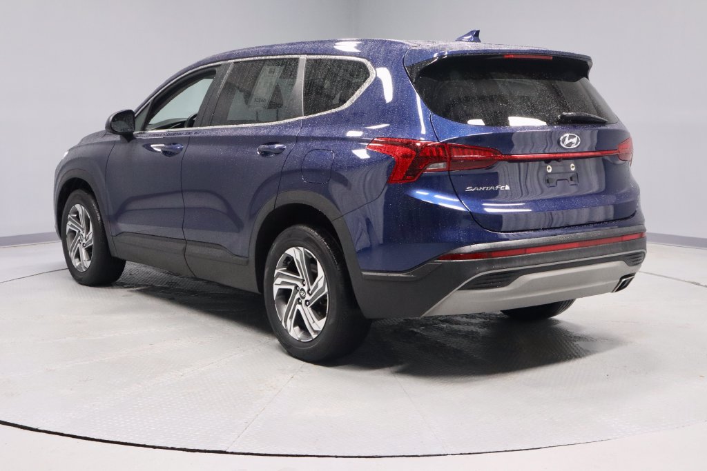 Used 2023 Hyundai Santa Fe SE FWD image 5
