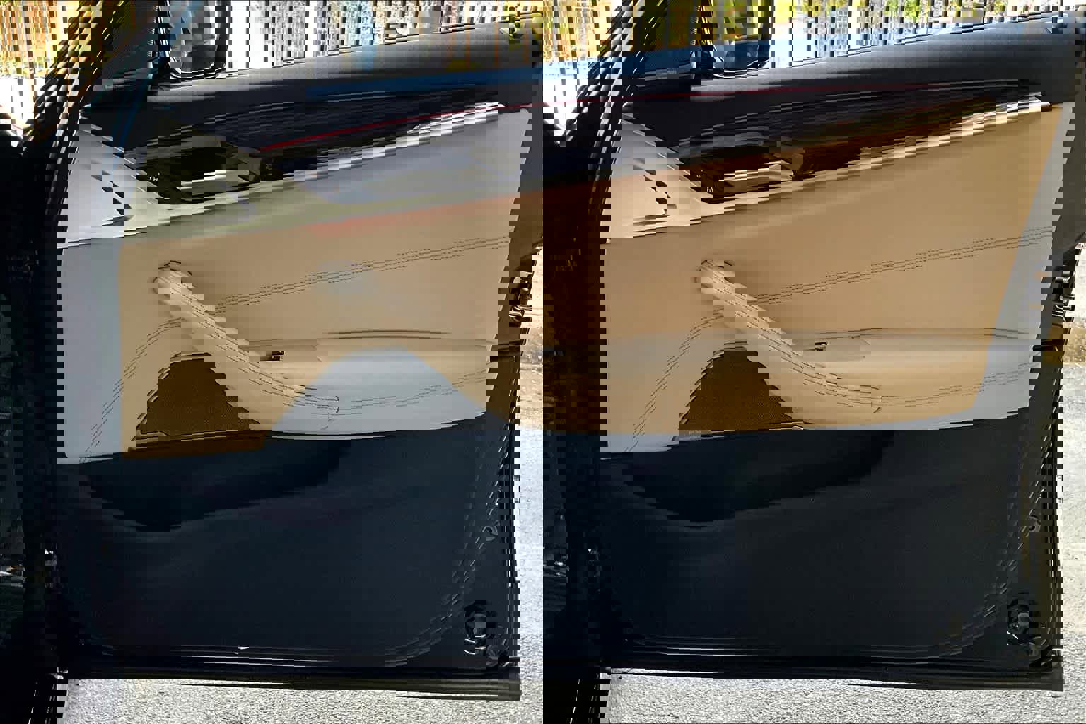 Used 2022 BMW 540i w/ M Sport Package image 21