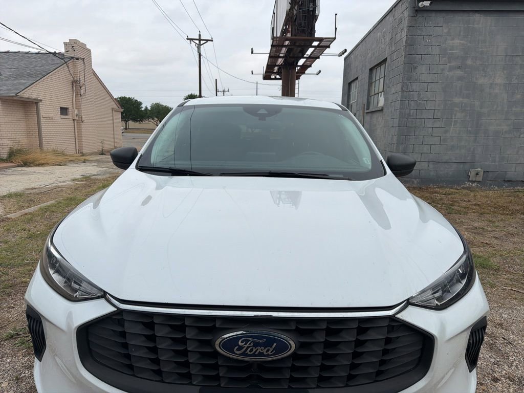 Used 2024 Ford Escape Active image 2