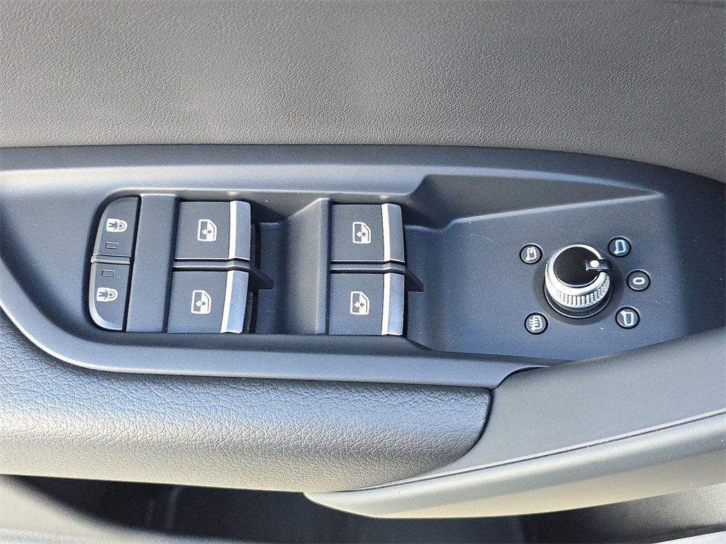 Used 2023 Audi Q5 2.0T Premium image 23