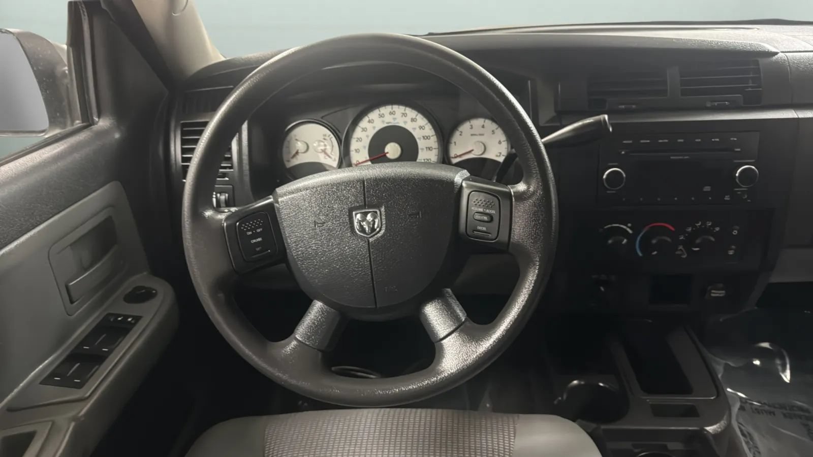 Used 2011 Dodge Dakota Big Horn w/ Convenience Group AWD/4WD image 10