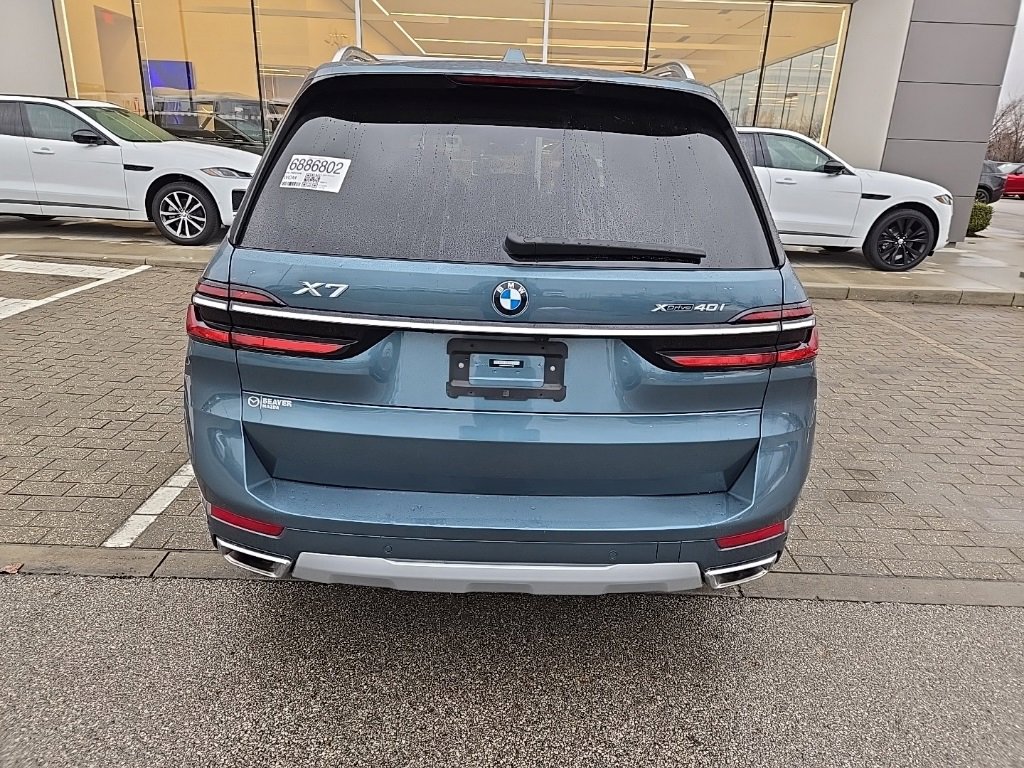 Used 2023 BMW X7 xDrive40i w/ Premium Package image 6