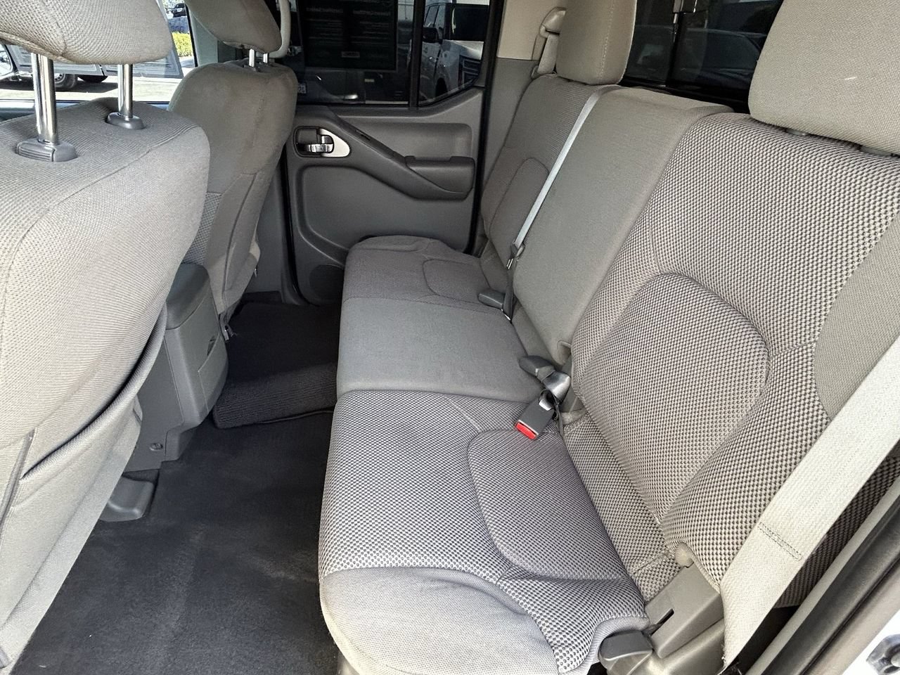 Certified 2021 Nissan Frontier SV RWD image 13