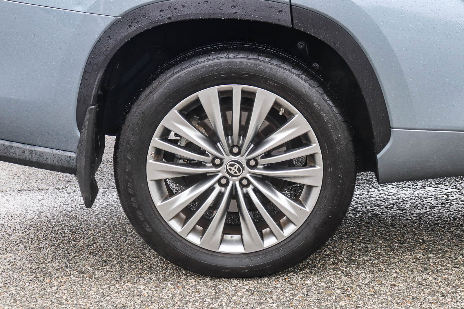 Used 2021 Toyota Highlander Platinum image 11