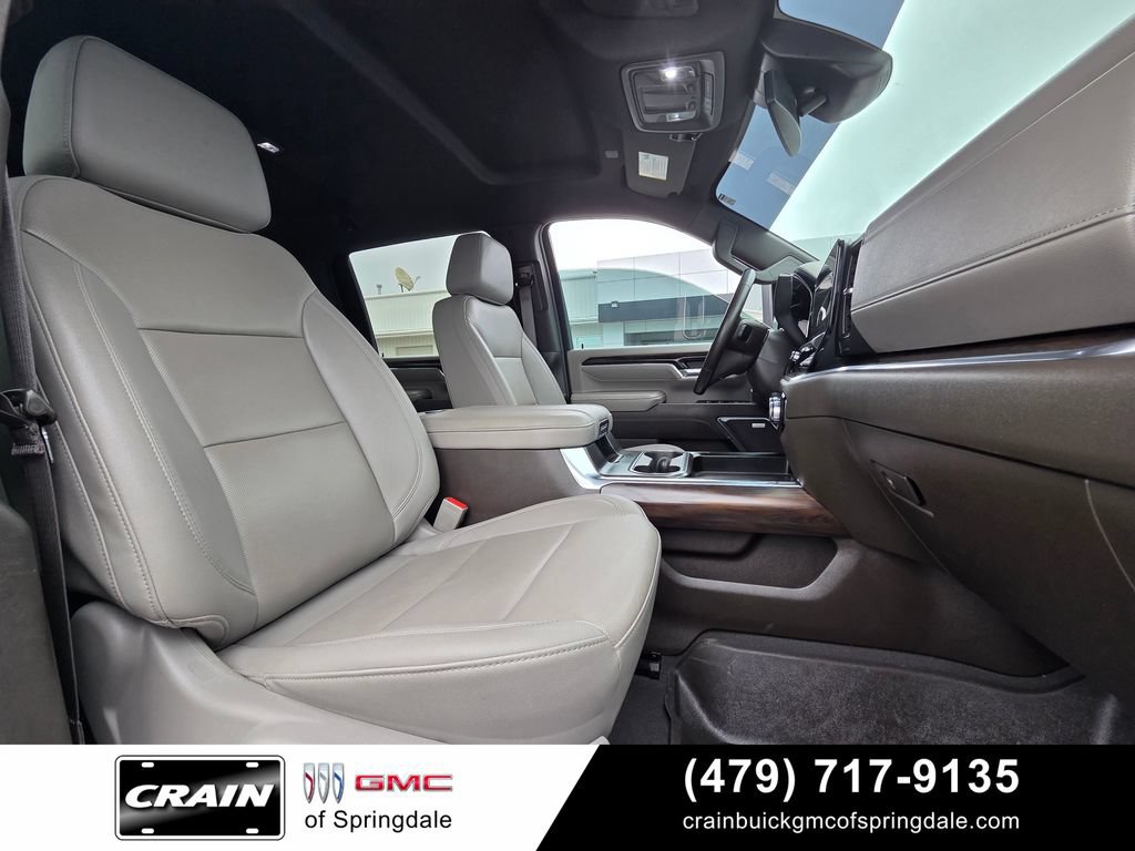 Used 2024 GMC Sierra 2500 SLT w/ SLT Convenience Package AWD/4WD image 28