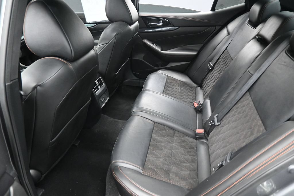 Used 2020 Nissan Maxima SR w/ Illumination Package FWD image 28