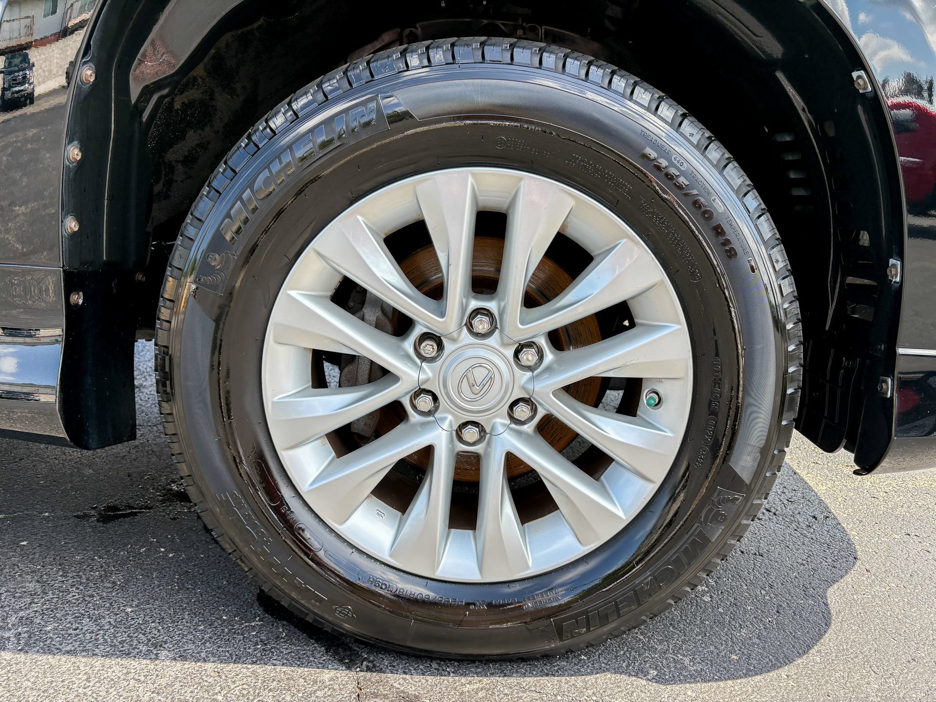 Used 2016 Lexus GX 460 w/ Premium Package AWD/4WD image 37