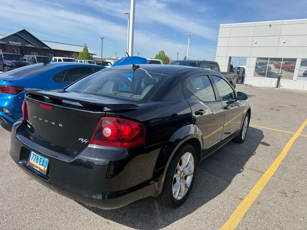 Used 2013 Dodge Avenger R/T FWD video 2