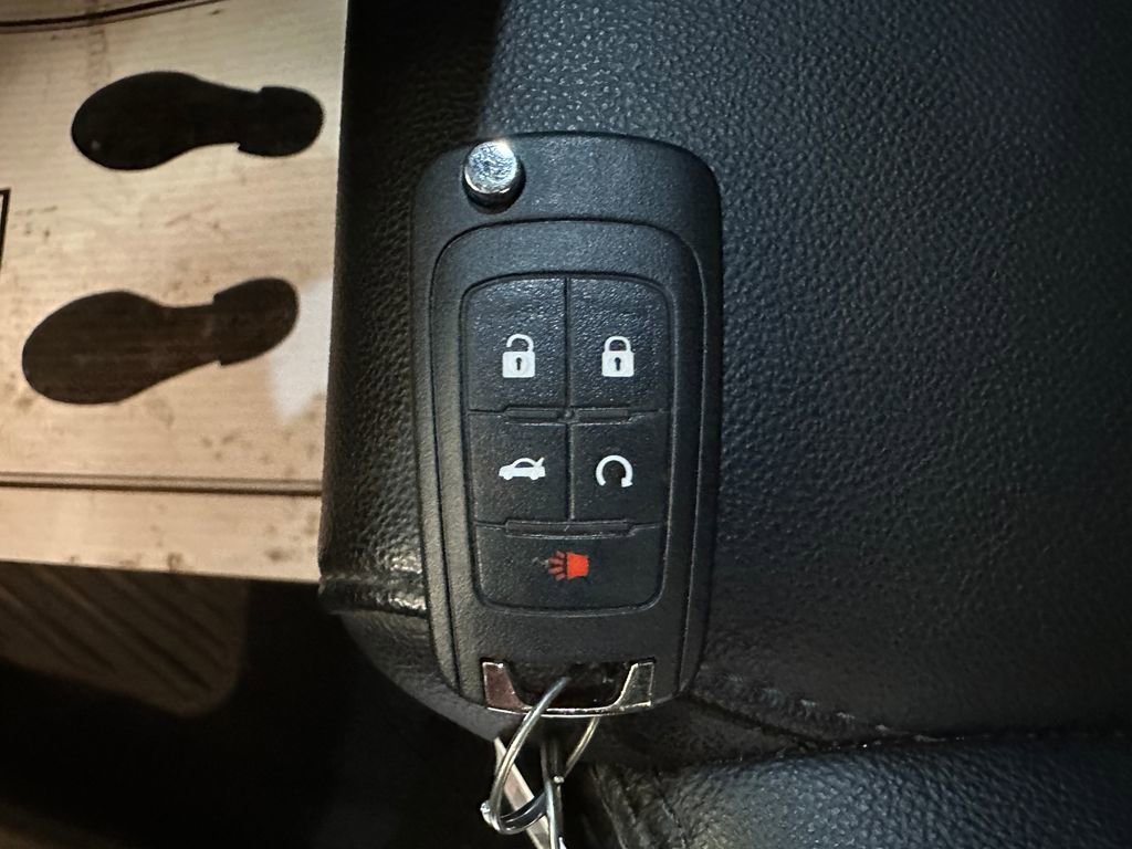 Used 2019 Chevrolet Impala LT FWD image 20