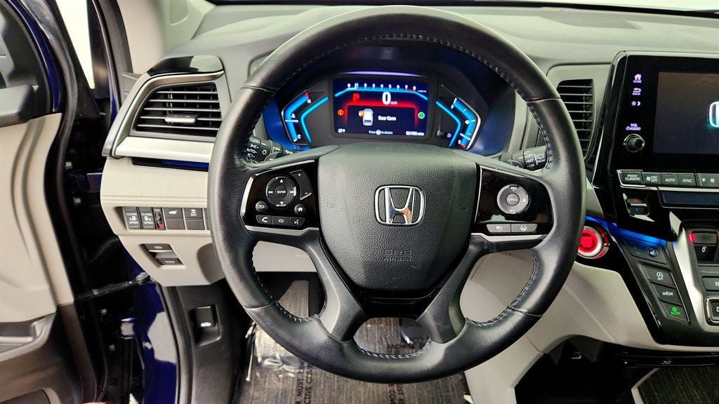 Used 2022 Honda Odyssey Touring image 14