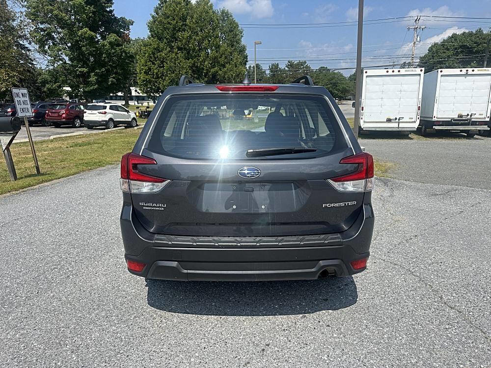 Used 2021 Subaru Forester image 4