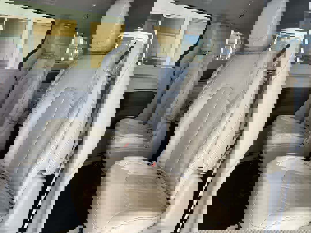 Used 2017 Chrysler Pacifica Premium image 21